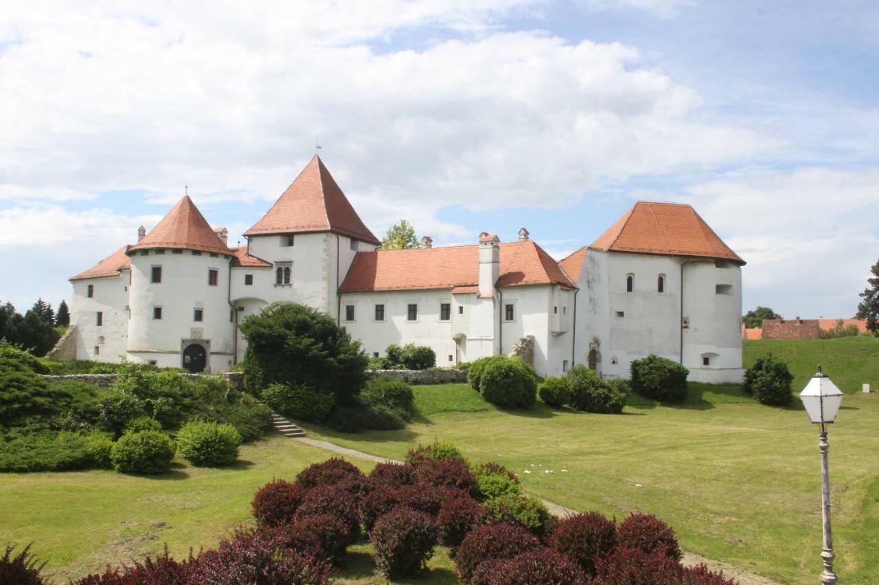 Apartman Korzo Varazdin Luaran gambar
