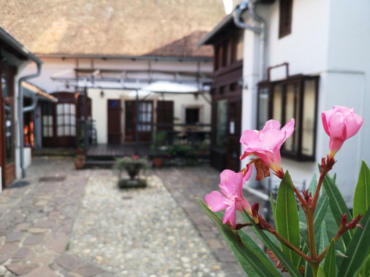 Apartman Korzo Varazdin Luaran gambar