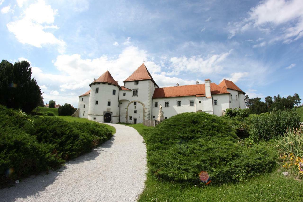 Apartman Korzo Varazdin Luaran gambar